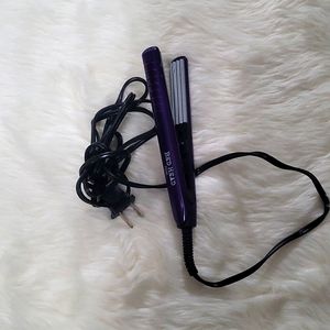 Bed Head Mini Crimper